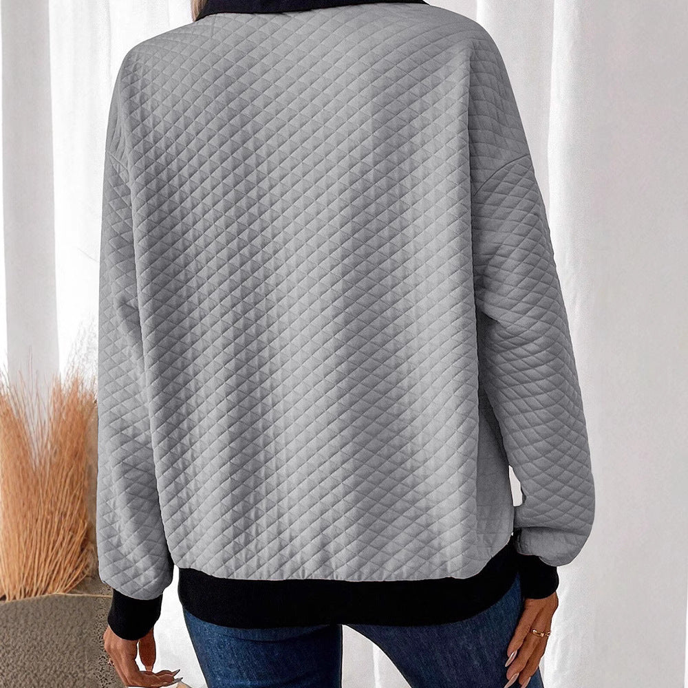 Casual sweatshirt for women with classic polo collar and button details Lune London