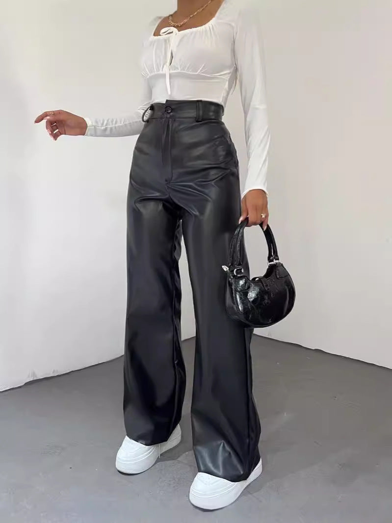 High-waisted wide-leg pants for women in lightweight material with an elegant cut Lune London