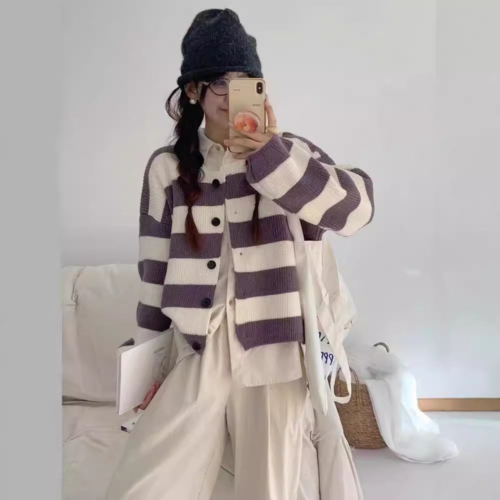 Women's knit jacket with snap button closure and bold stripes Lune London