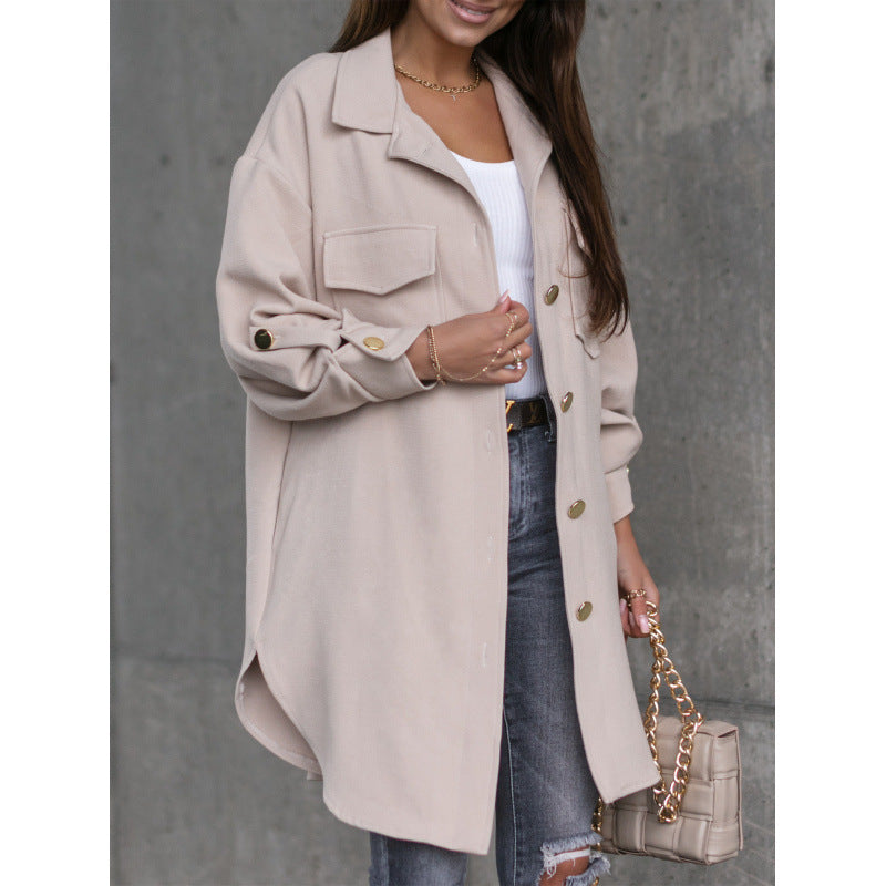 Elegant women's overshirt with practical pockets and snap front Lune London