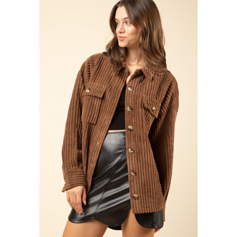 Casual corduroy jacket for women with practical pockets Lune London