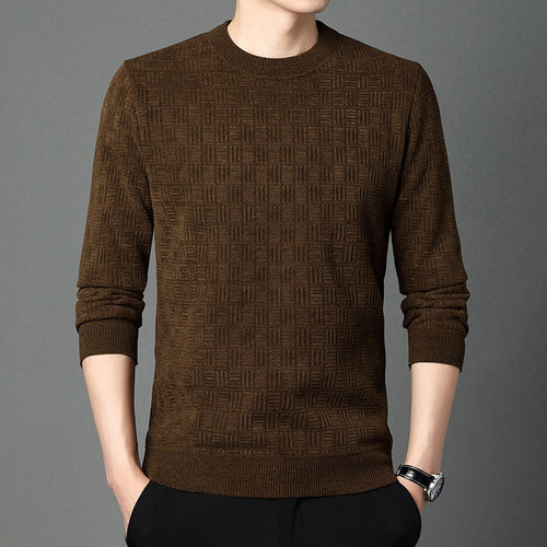 Comfortable knitted sweater for men with a unique structure Lune London