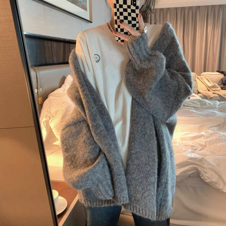Pull surdimensionné et confortable pour femme avec décolleté en V profond et manches longues Chic & Stil