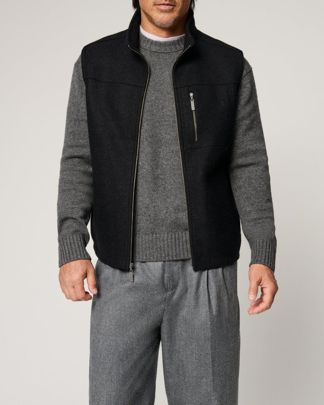 Men's Warm Vest Made Of High-Quality Virgin Wool with Button Closures Lune London
