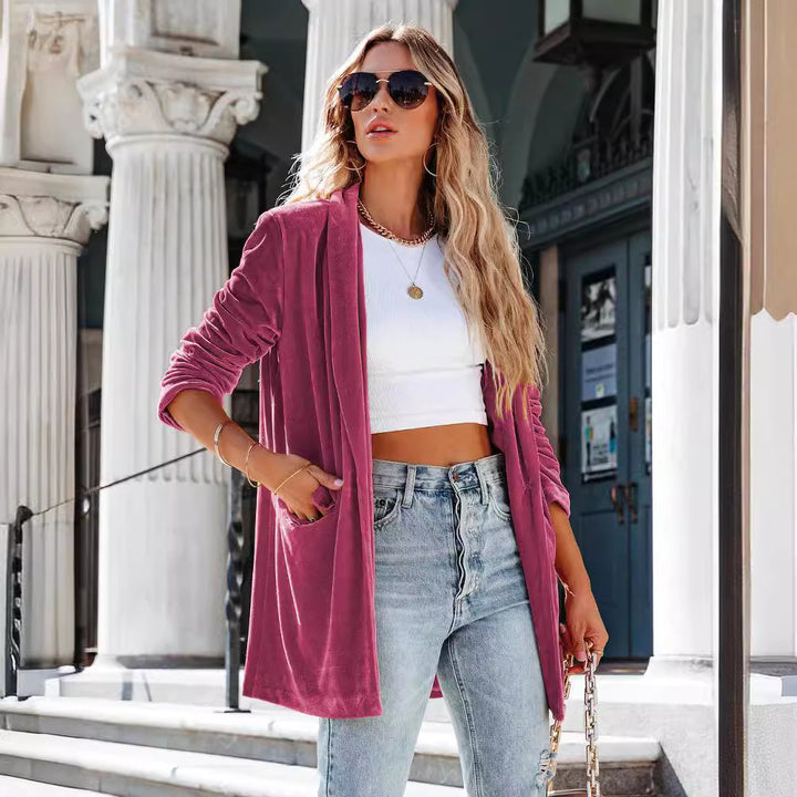 Ladies elegant velvet blazer with pockets Lune London