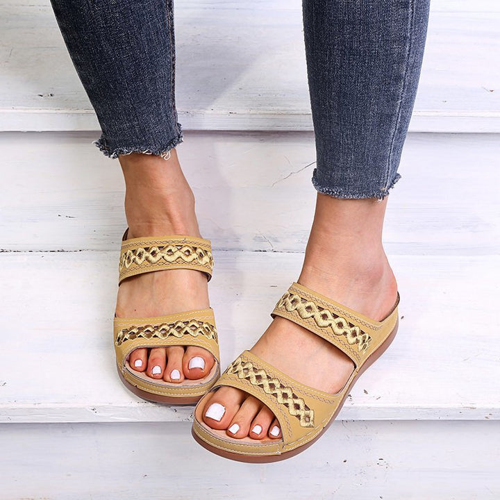 Comfortable and stylish women's clogs with fashionable decorative details Lune London