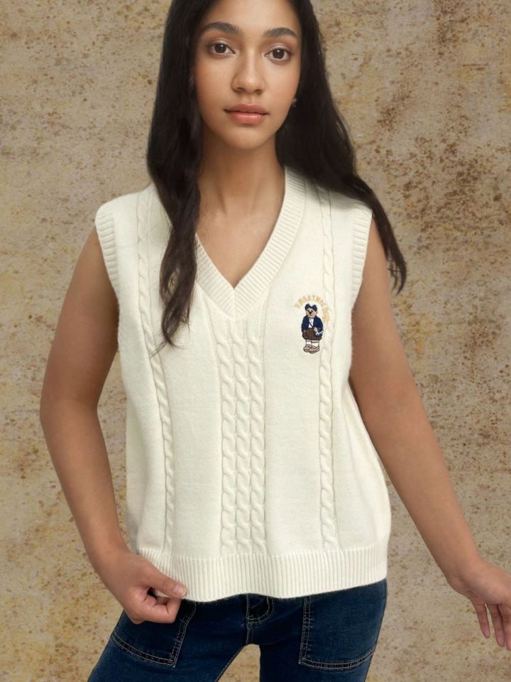 Knitted vest for women with V-neck and embossed pattern Lune London