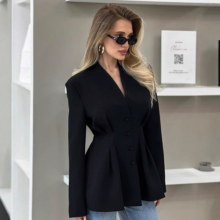 Structured blazer for women with a modern cut and a chic and stylish fit