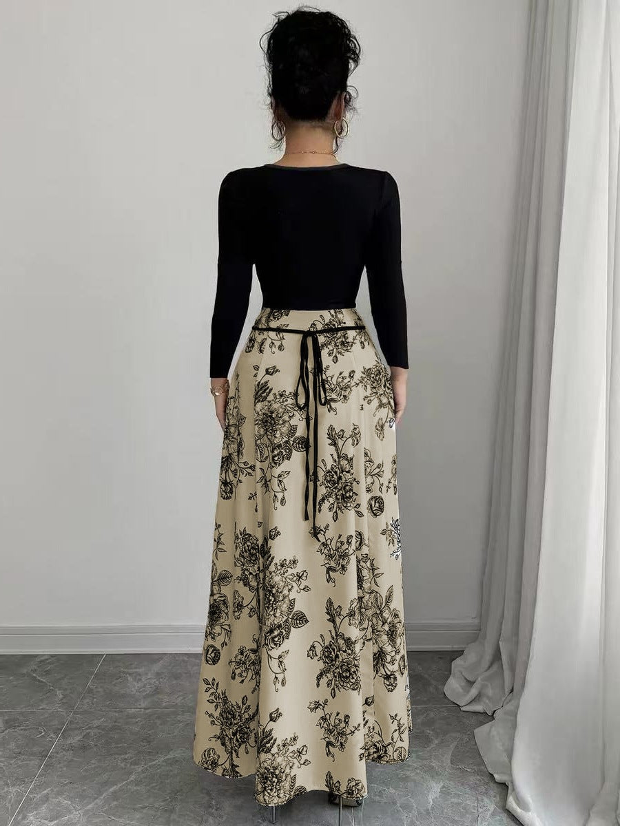 Elegant maxi dress for women with floral print and fitted cut Lune London