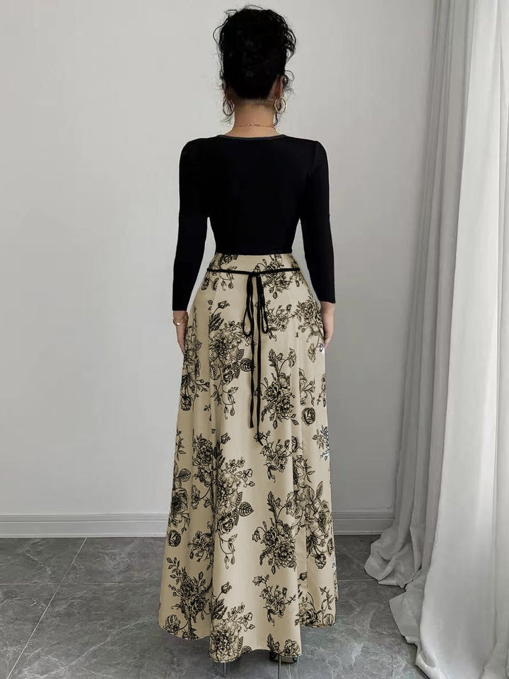 Elegant maxi dress for women with floral print and fitted cut Lune London
