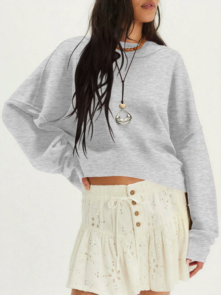 Casual sweatshirt for women with a sleek cut and dropped shoulders Lune London