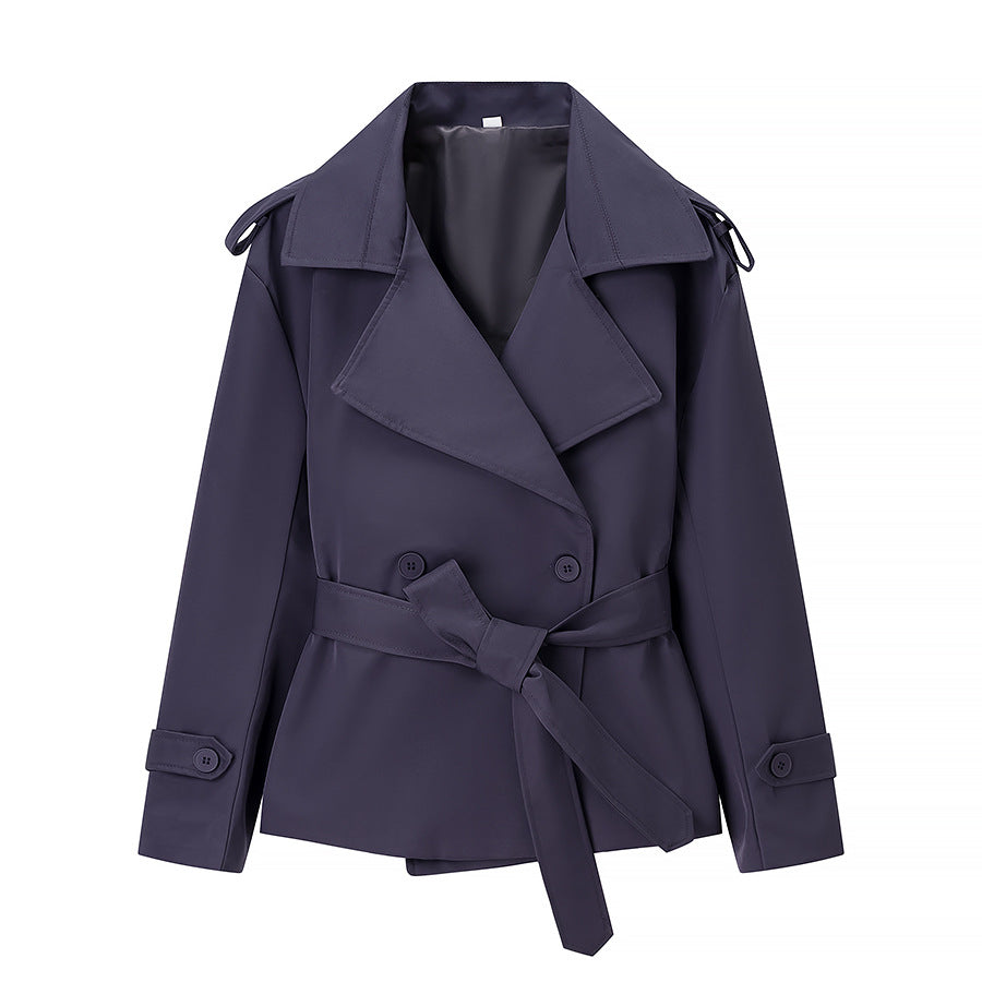 Manteau trench élégant pour femme avec ceinture et grands revers Chic & Stil