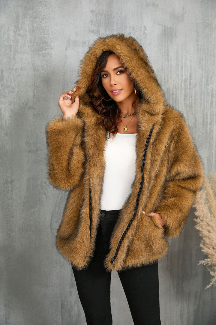Ladies cozy hooded jacket Lune London