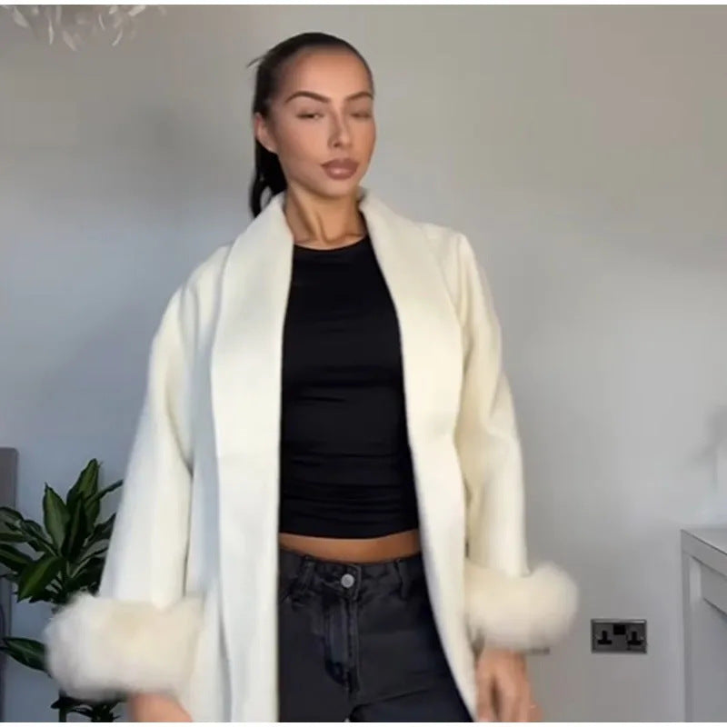 Ladies Elegant tie jacket with faux fur sleeves Lune London