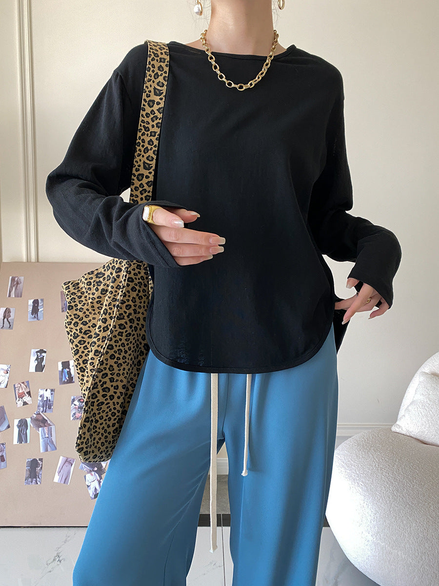Women's casual long sleeve top made of breathable material Chic & Stil