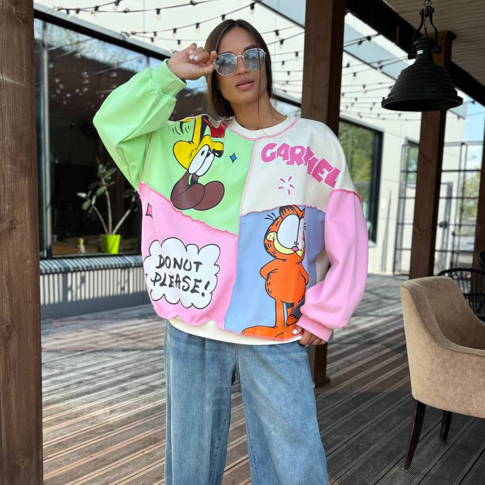 Women's sweatshirt with creative comic design Lune London
