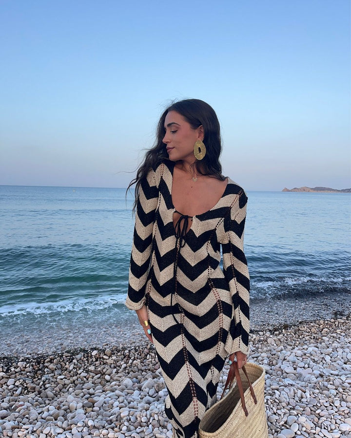 Ladies' knitted dress with zigzag design and loose fit Lune London