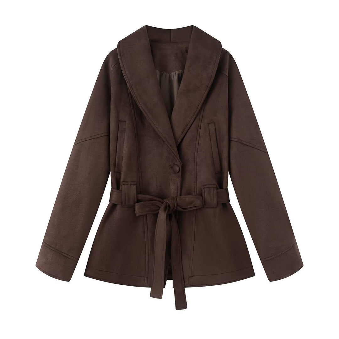 Ladies elegant blazer in faux leather with a belted waist and patch pockets Lune London