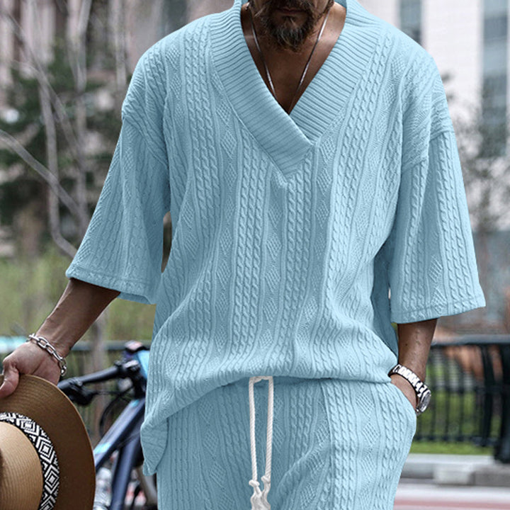 Lune London Casual Knit Pullover for Men with V Neck