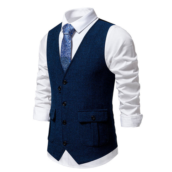 Elegant men's vests in herringbone design with practical pockets Lune London