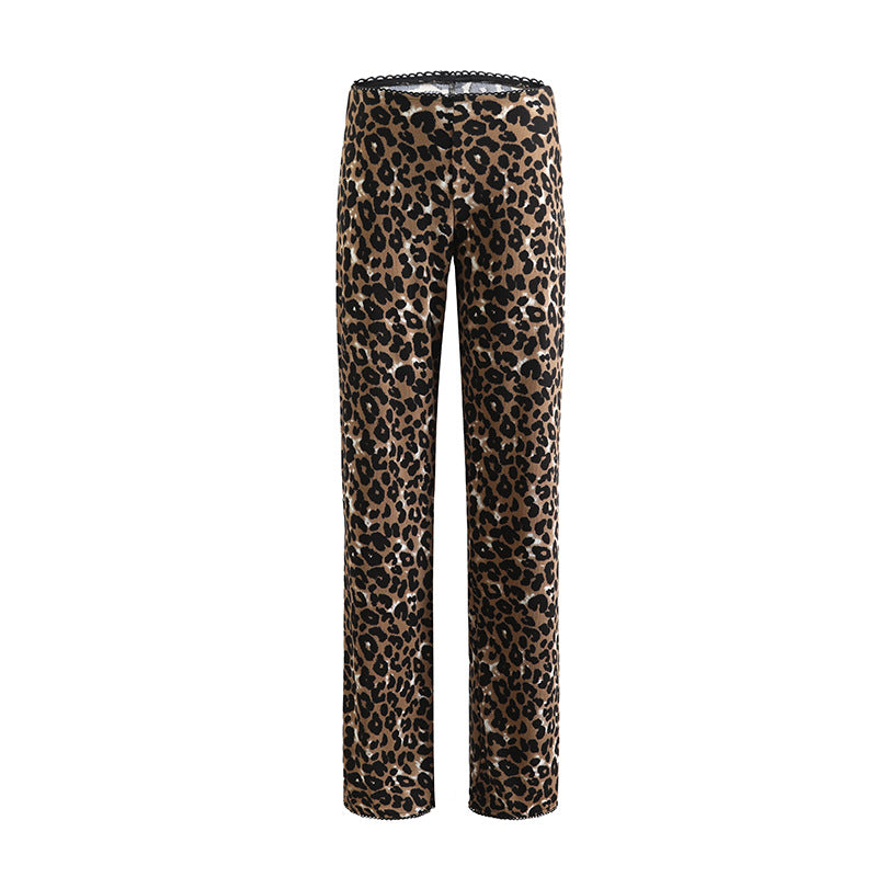 Ladies Stylish Leopard Print Trousers in a Casual Chic Fit