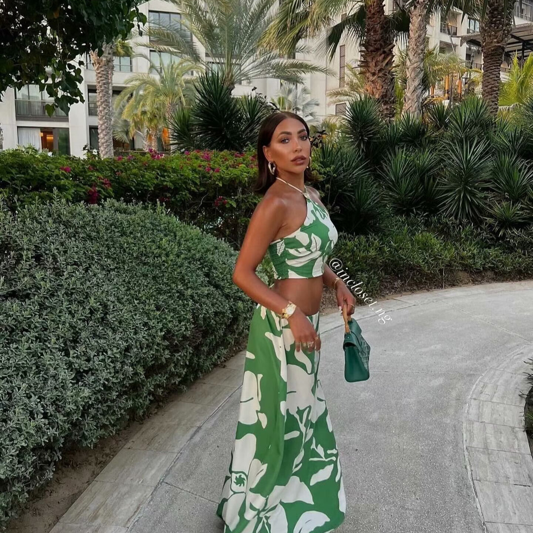Women's set consisting of a crop-top and maxi skirts with a floral design Lune London