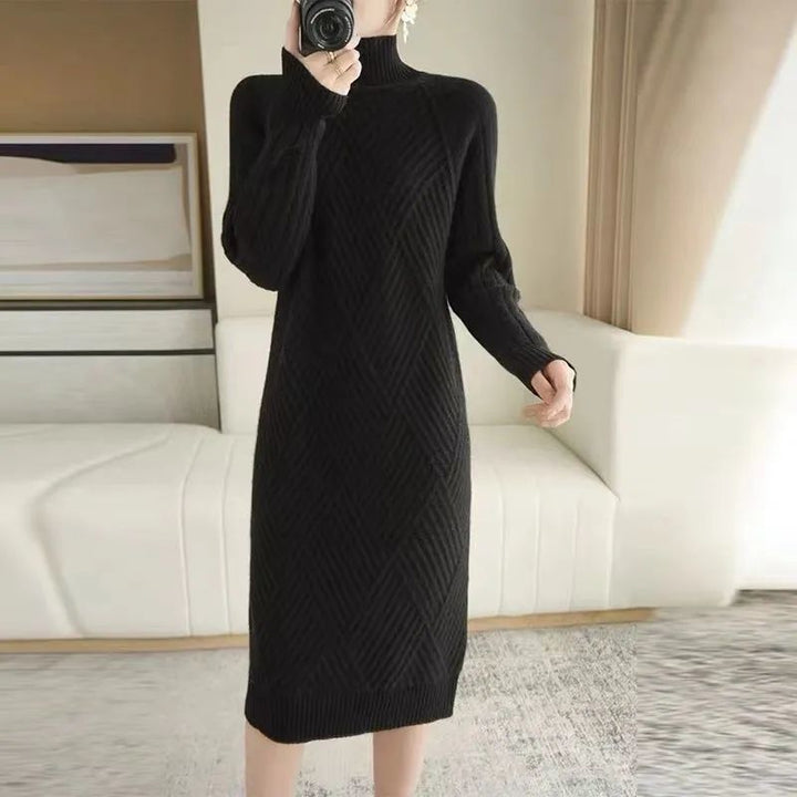 Robe en tricot pour femmes avec col montant et motif côtelé Chic & Stil