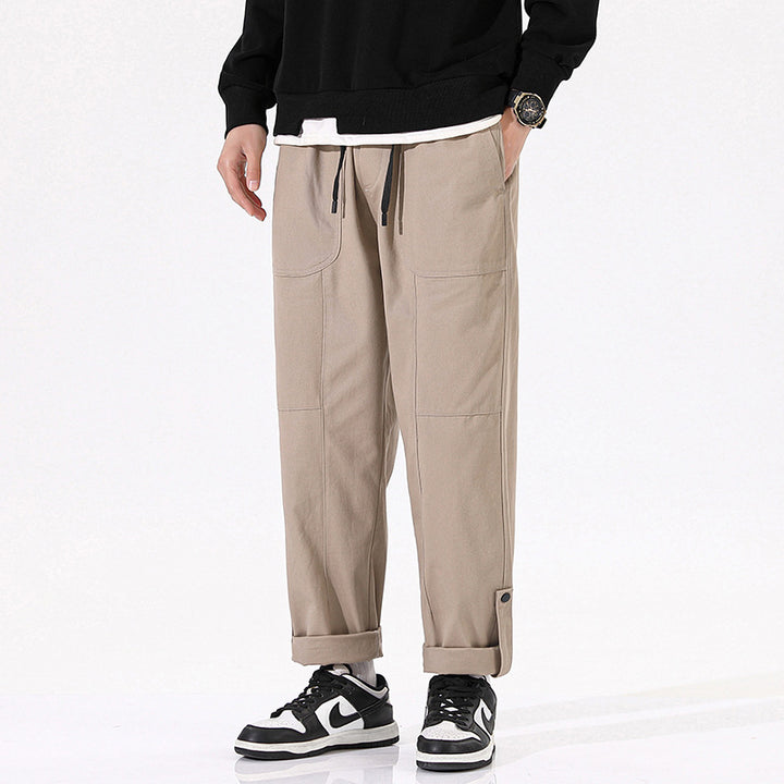 Men's cargo pants with practical side pockets and relaxed fit Lune London
