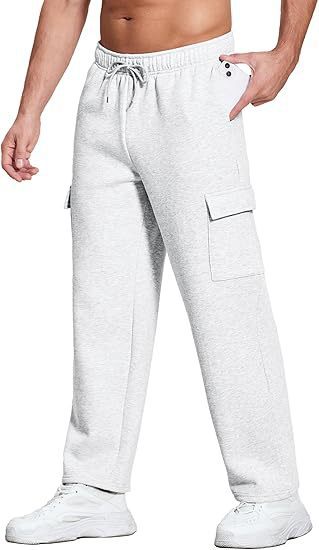 Men's cargo pants with practical side pockets Lune London