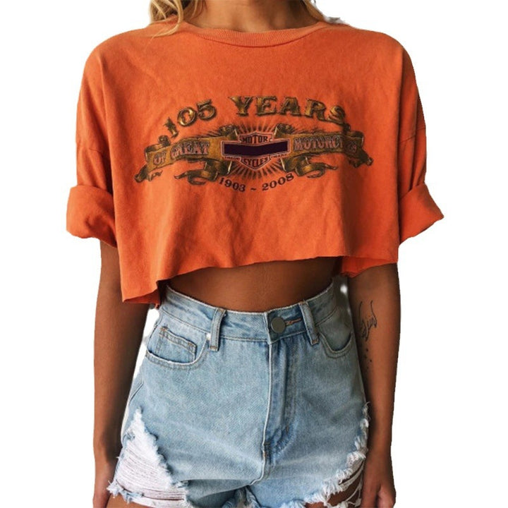 Cropped t-shirt for women with vintage graphic print Lune London