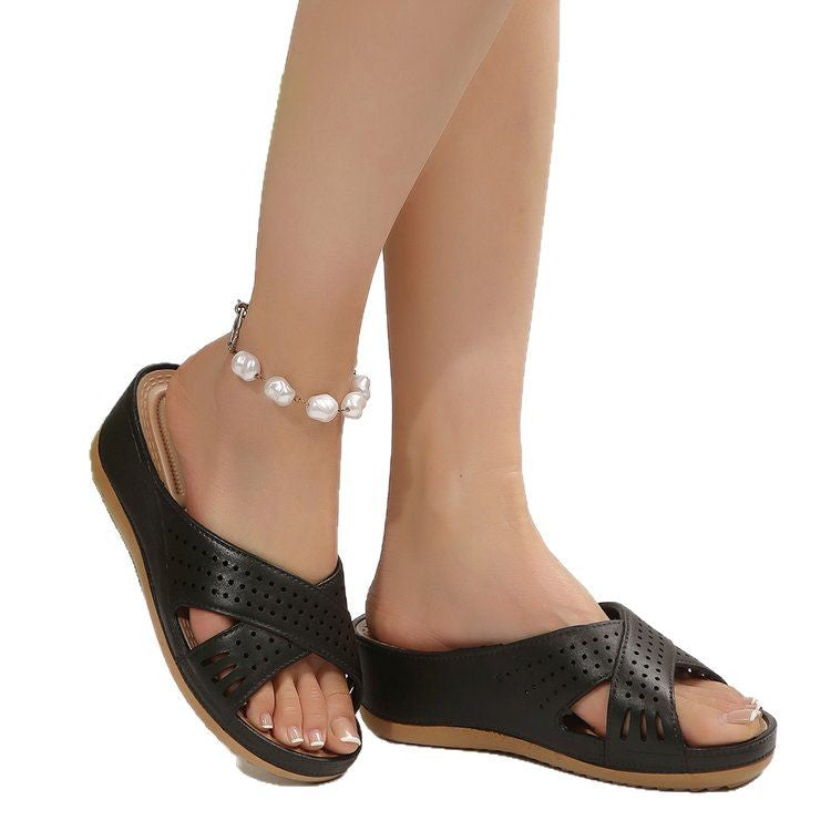 Women Comfortable Wedge Slides with Breathable Surface Structure and Ergonomic Sole Lune London