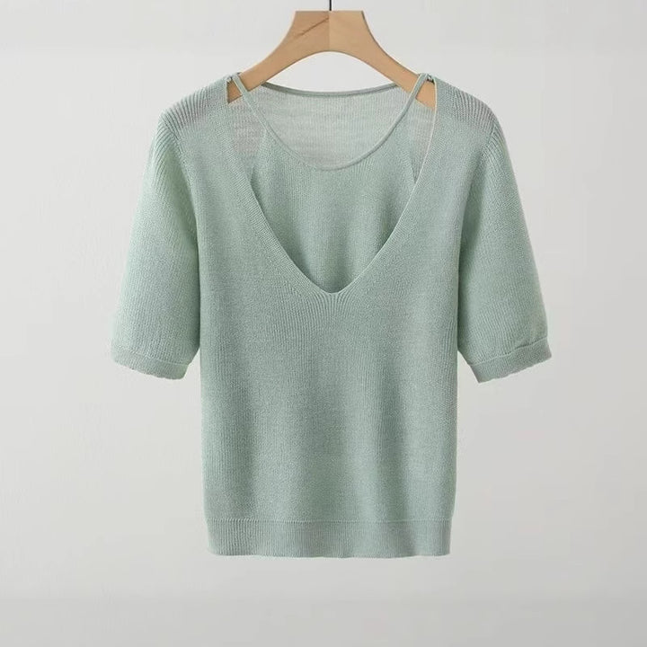 Casual V-neck knitted sweater for women with short sleeves Lune London
