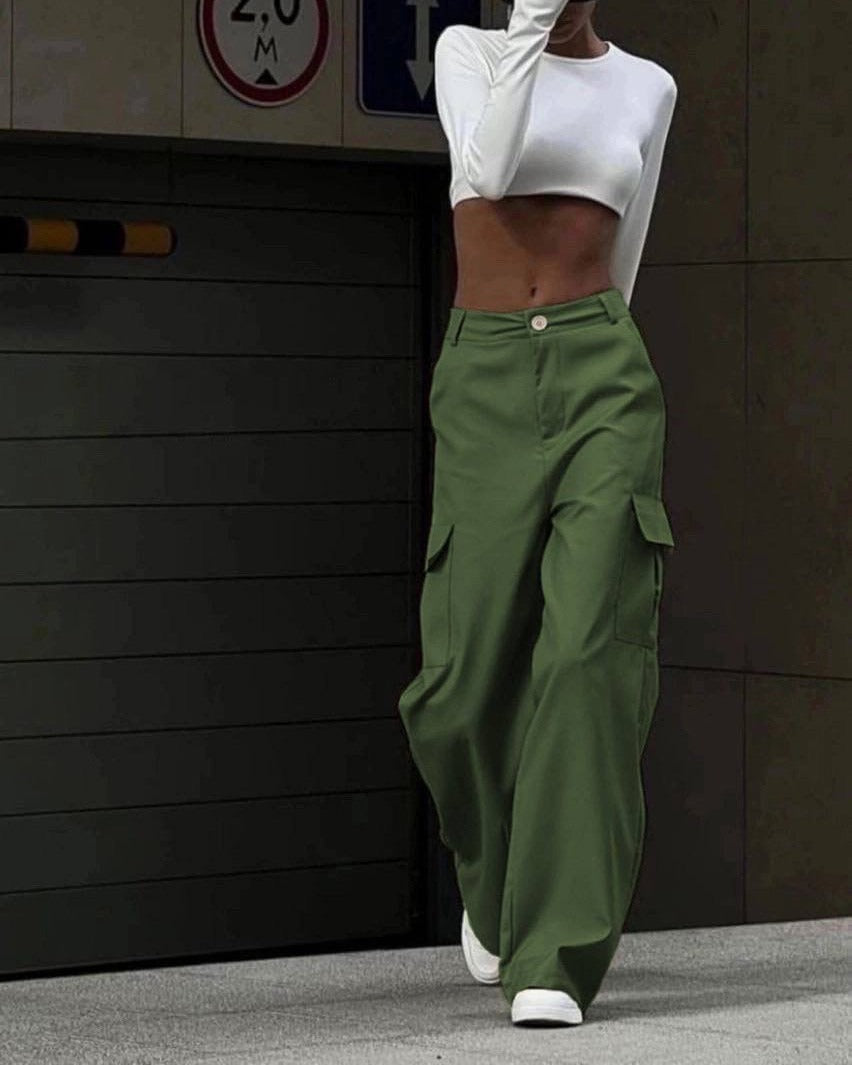 Lune London | Wide cargo pants for women
