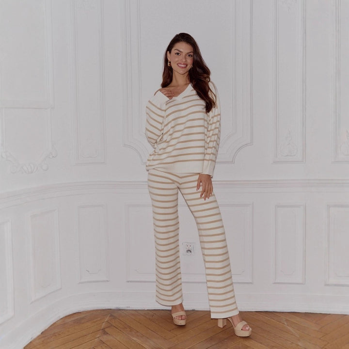 Casual knit set for women with wide stripes Lune London