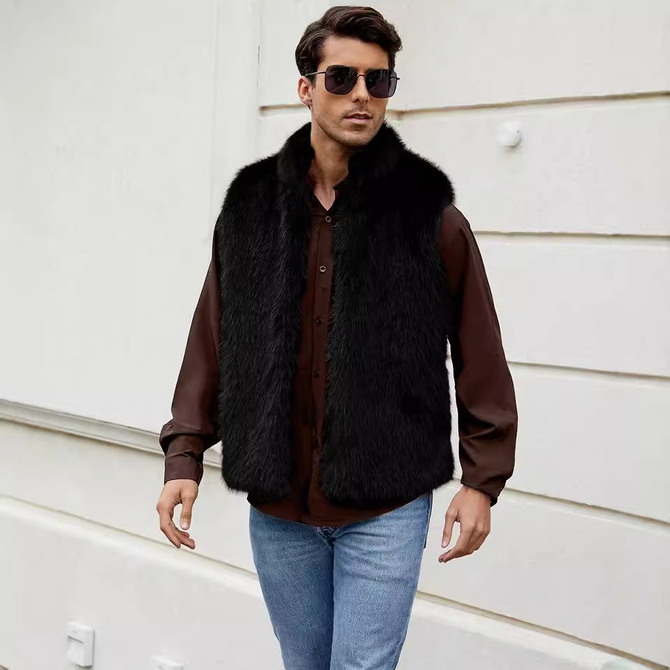 Faux fur vest for men with an elegant cut Lune London