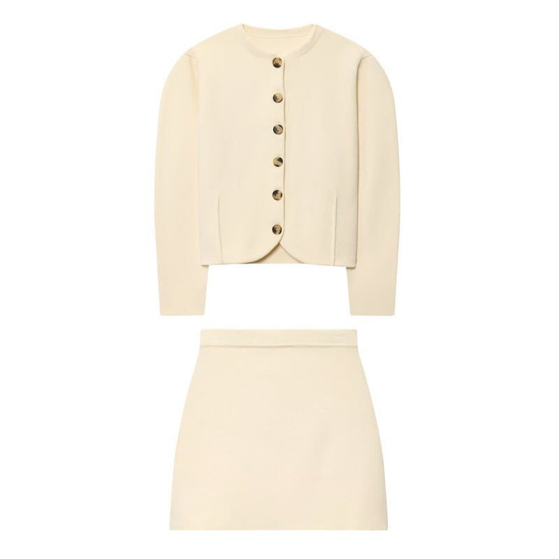 Elegant mini skirt for ladies with a high waist and fitted design Lune London