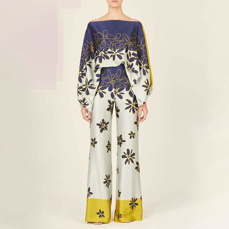 Ladies Elegant Jumpsuit with floral design and wide leg Lune London