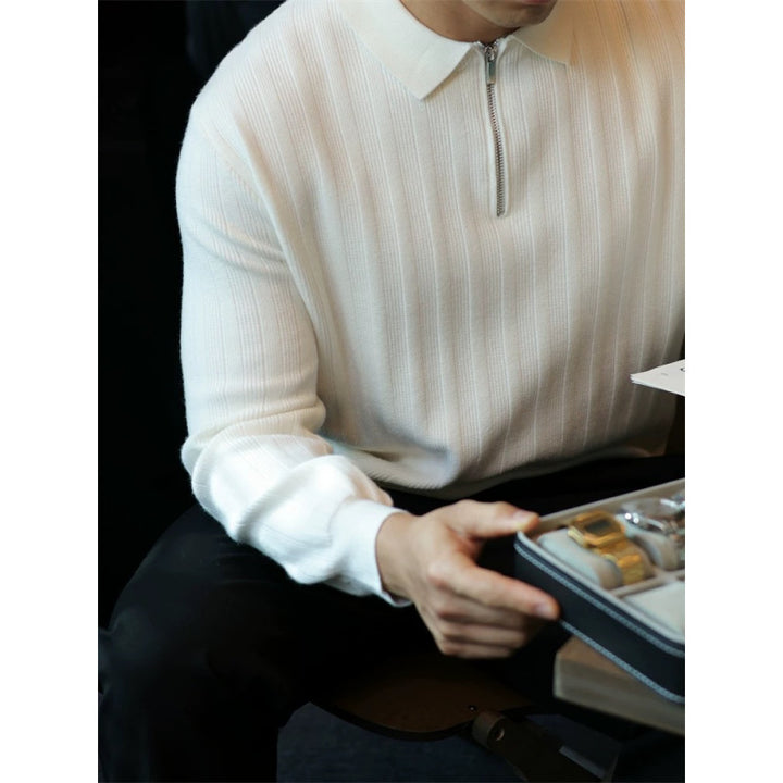 Knit sweater for men with collar and practical zipper Lune London