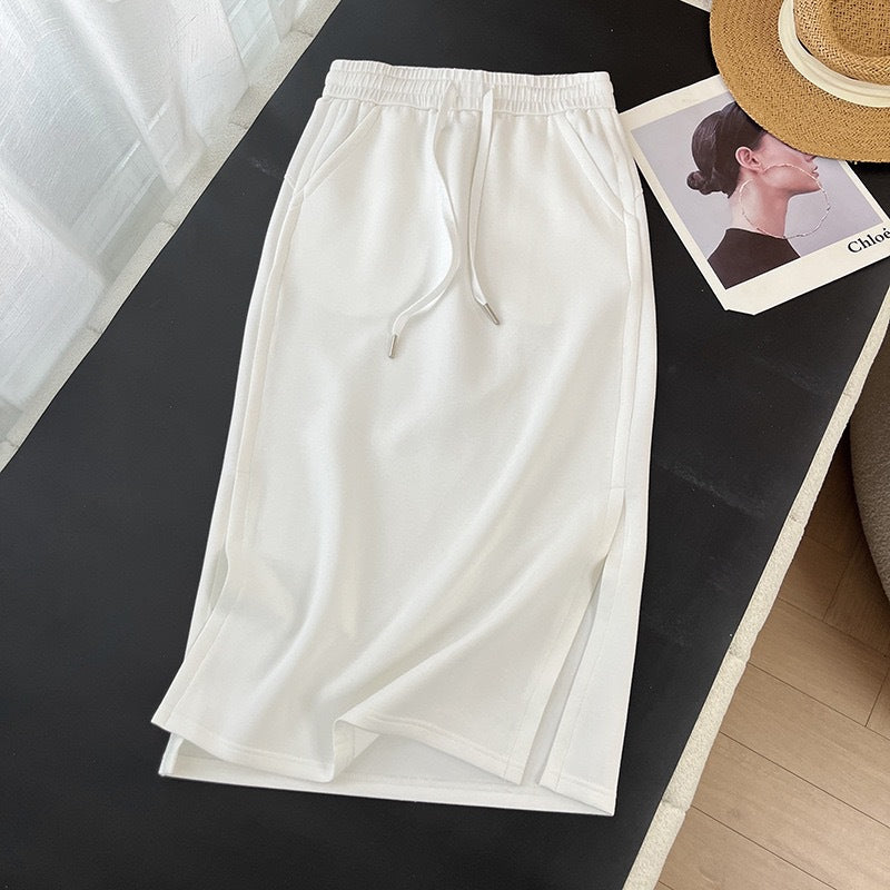 Jupe de loisir pour femmes avec fentes latérales et taille ajustable Chic & Stil