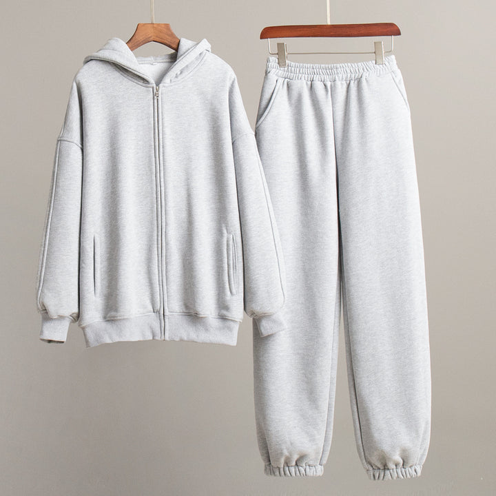 Ensemble de hoodie sportif et de pantalon de jogging pour dames Chic & Stil