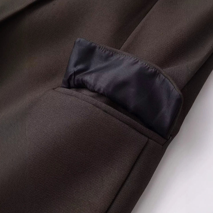 Blazer pour femmes avec coupe élégante et poches
