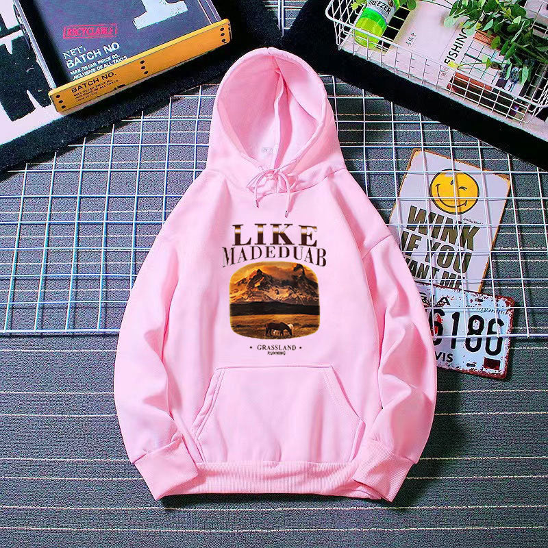 Women's hoodie with artistic landscape motif Chic & Stil