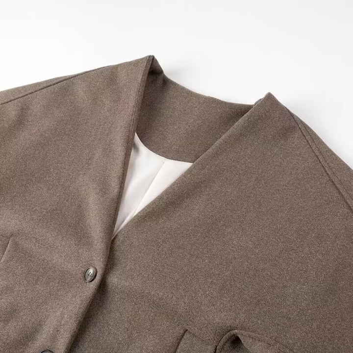 Ladies elegant oversized jacket with V-neck and high quality buttons Lune London