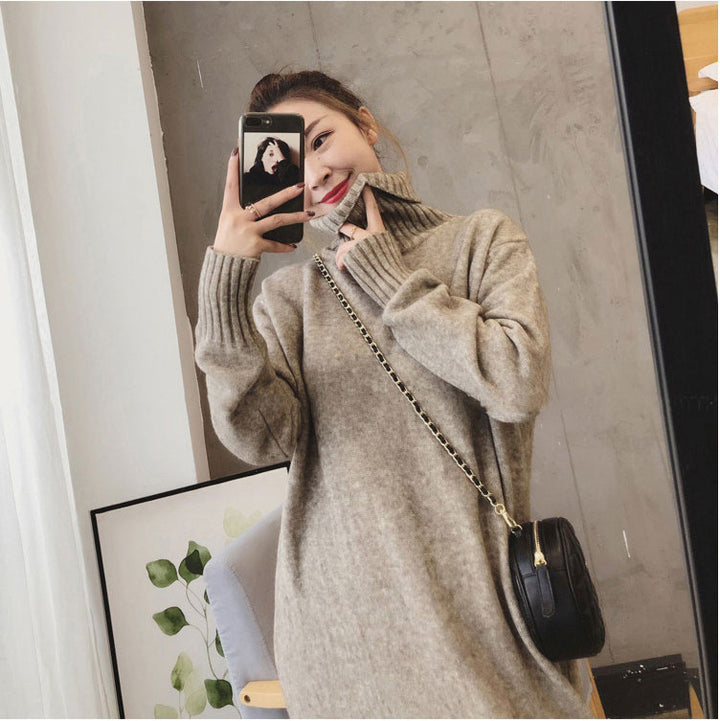 Robe tricotée pour femmes avec col montant et manches côtelées élégantes Chic & Stil