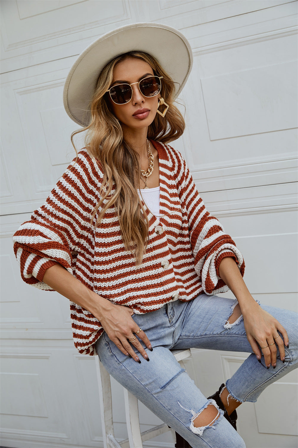 Cardigan décontracté pour femme avec motif à rayures larges et détails de boutons Chic & Stil