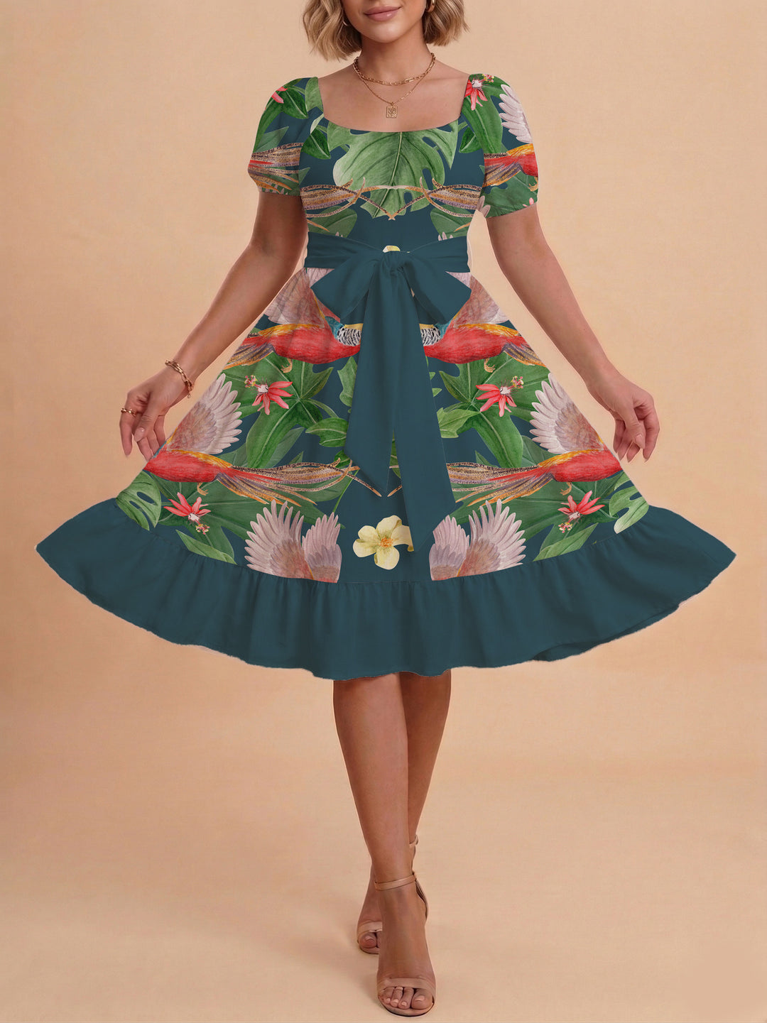 Women's floral dress with adjustable belt and voluminous sleeves Lune London