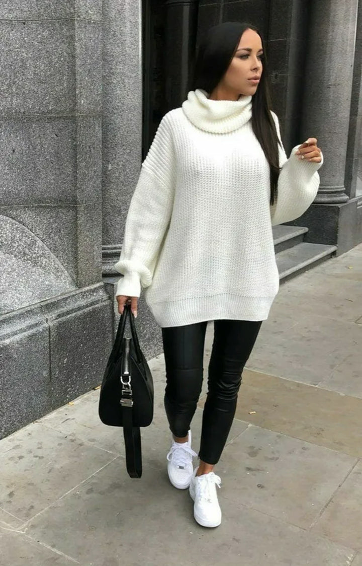 Pull en maille pour femmes avec col montant et coupe haute Chic & Stil