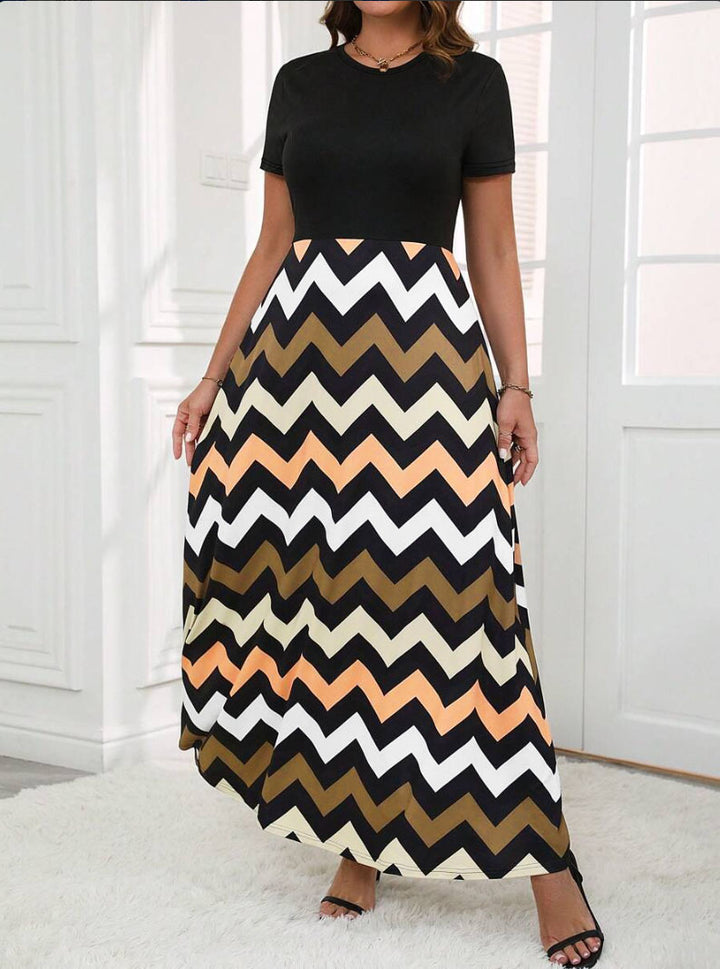 Maxi dress for women with a modern zigzag pattern Lune London