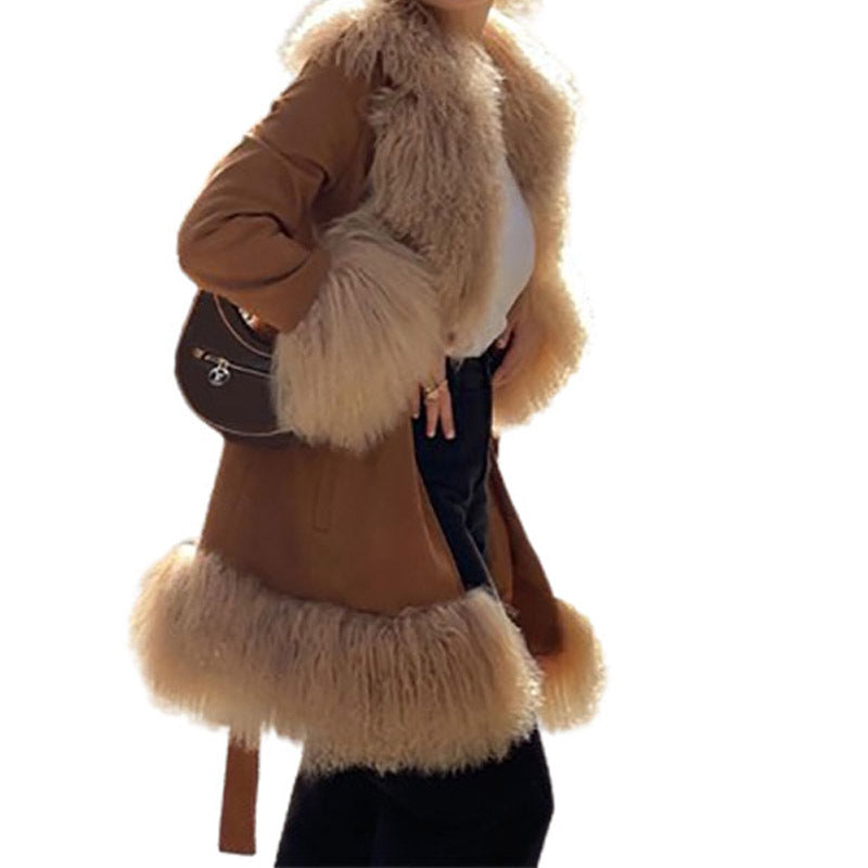 Oversized winter coat for women with luxurious faux fur collar Lune London