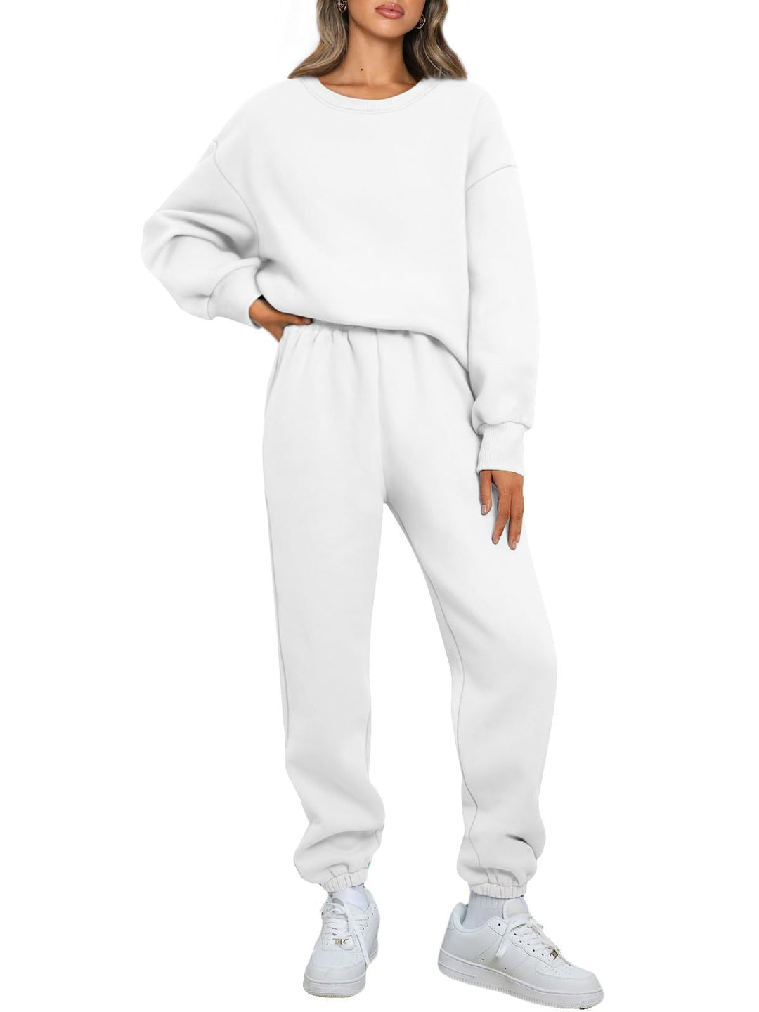 Women's comfortable leisure suit with oversized cut and elastic waistband Chic & Stil
